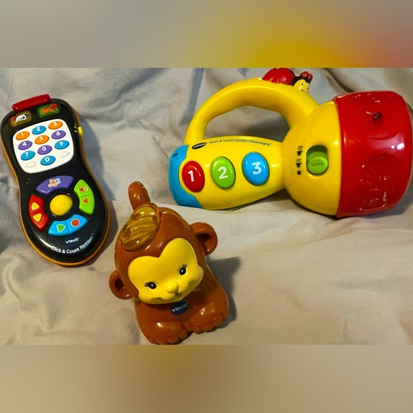 VTech Toy Bundle - Picture 1 of 5